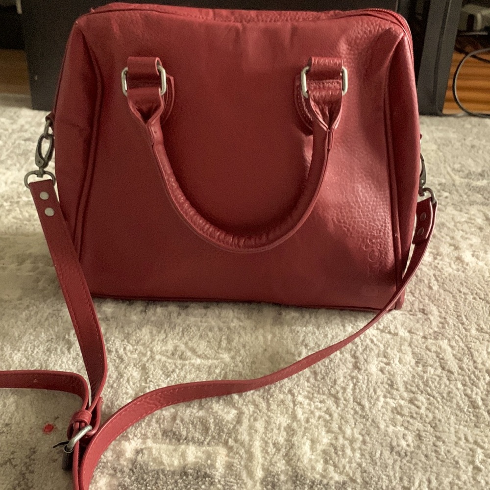 Bench warm red blooded leather crossbody purse
